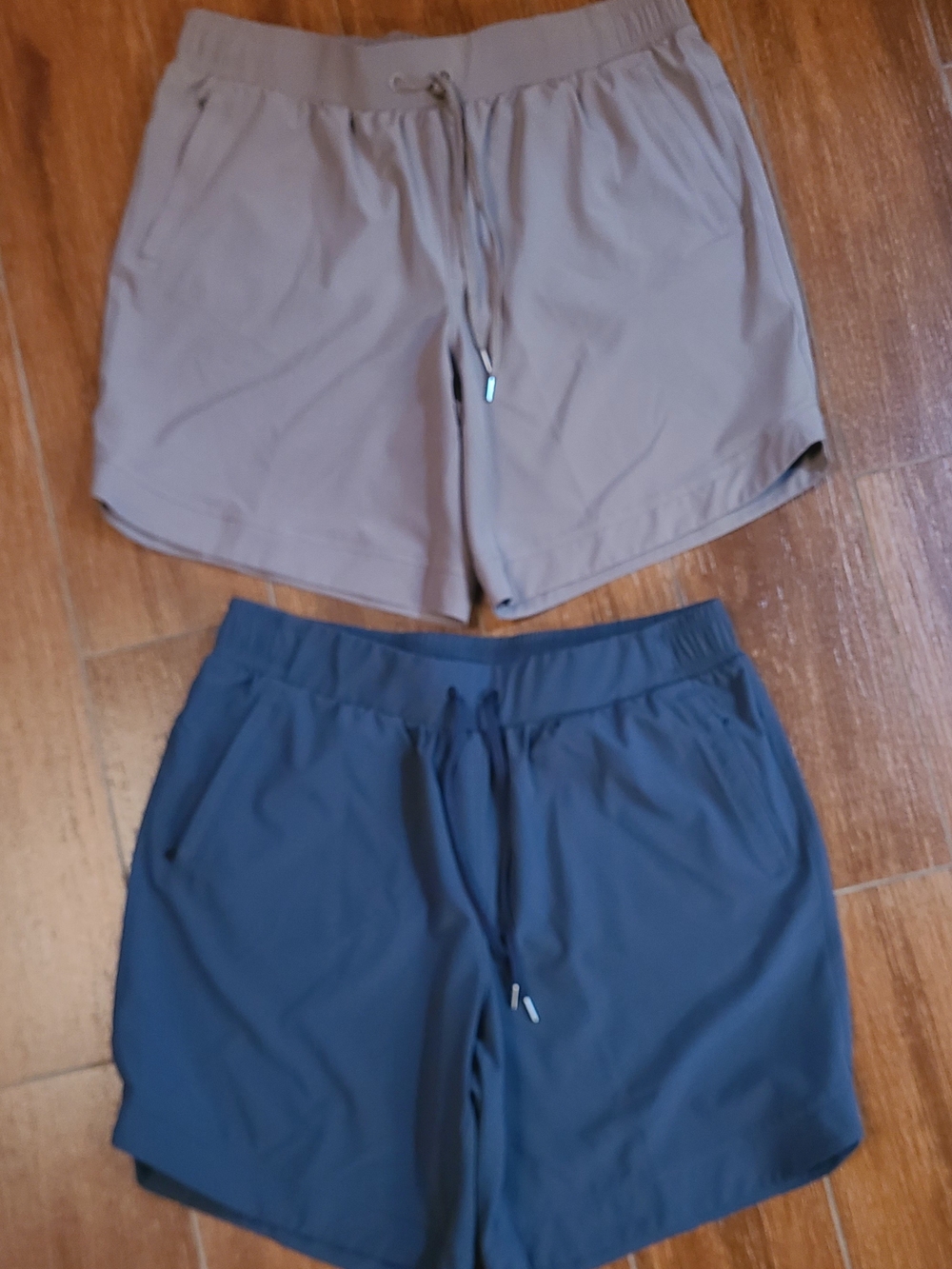CALIA by Carrie Underwood Women's Athletic Shorts Set - Tan & Navy Bundle